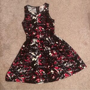 Sleeveless Abstract Print Dress